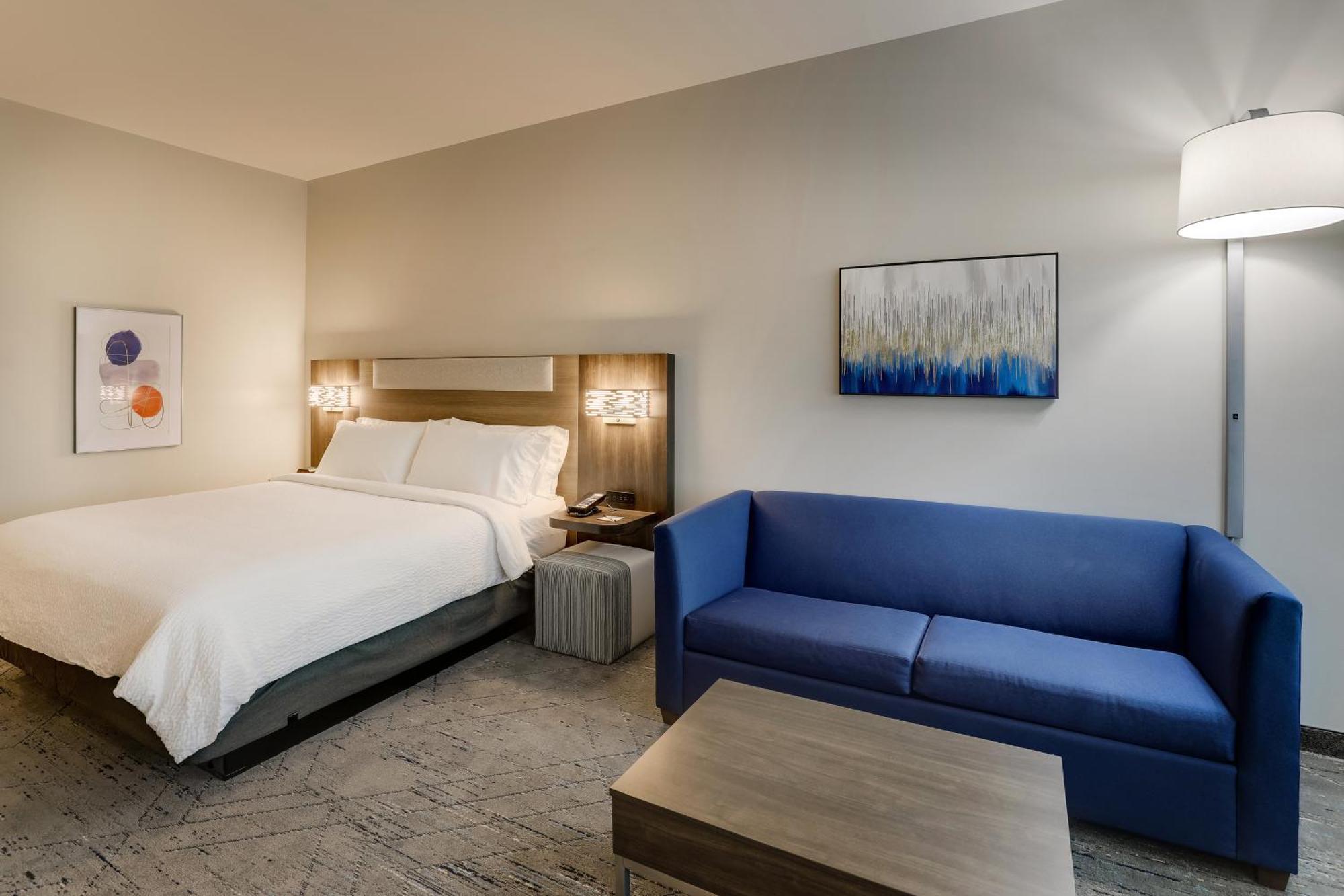 Holiday Inn Express Holly Springs - Raleigh Area By Ihg Eksteriør billede