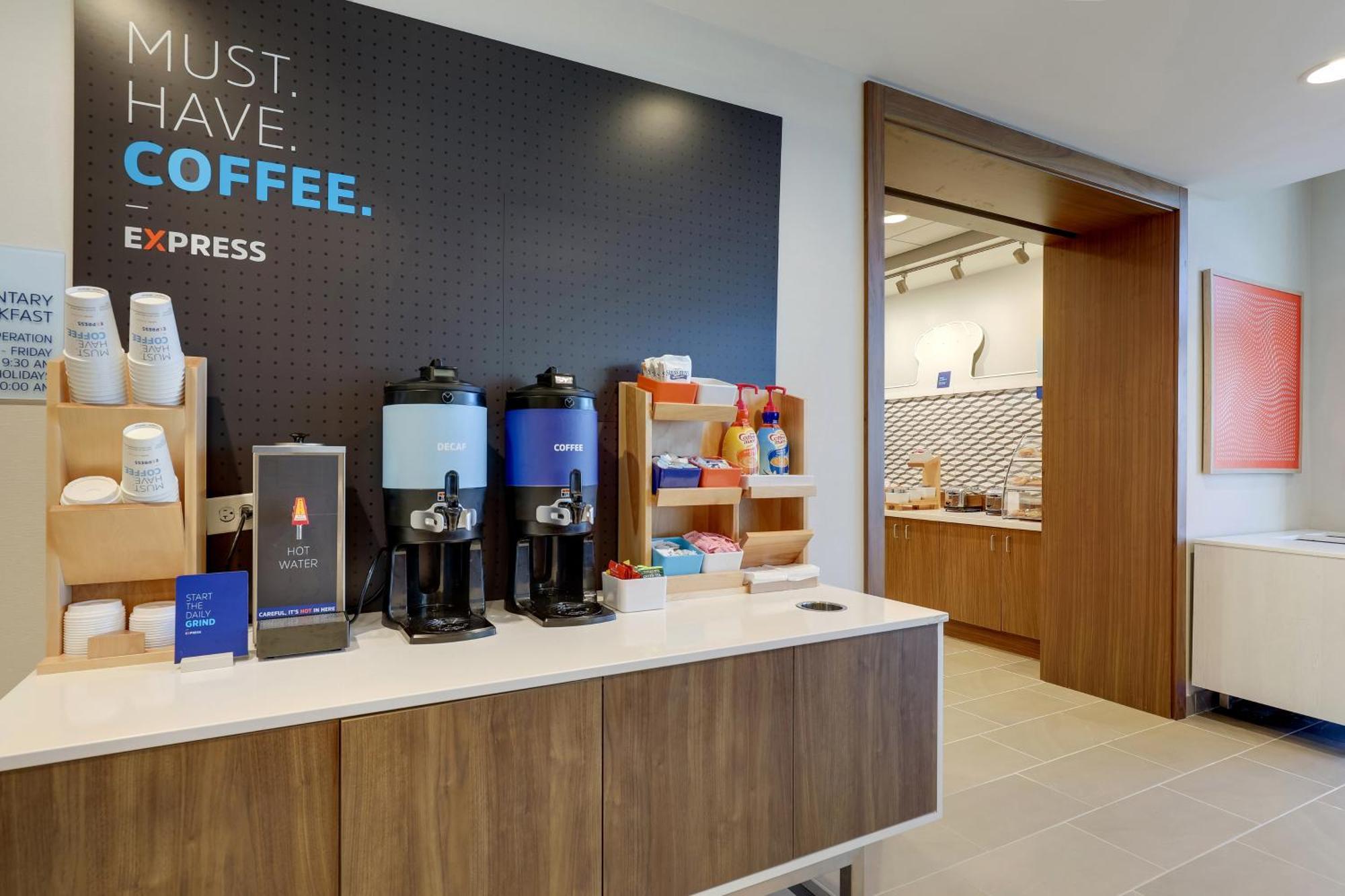 Holiday Inn Express Holly Springs - Raleigh Area By Ihg Eksteriør billede