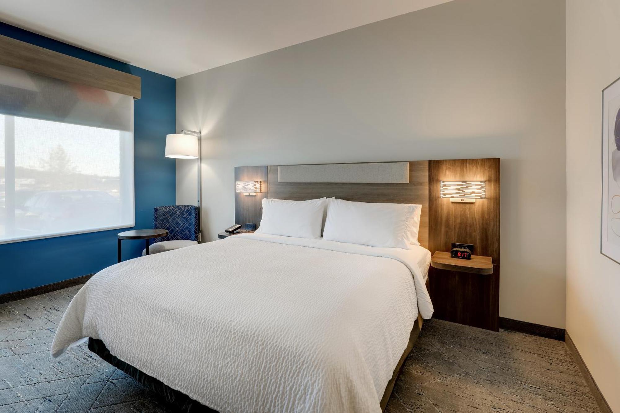 Holiday Inn Express Holly Springs - Raleigh Area By Ihg Eksteriør billede